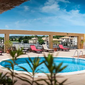 Hotel Grand, Aviñón